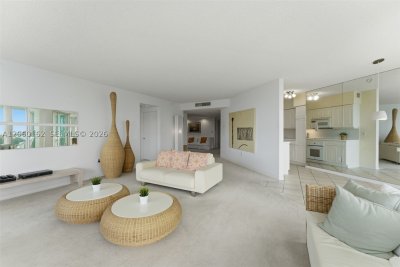 Comprar apartamento no Oceania 4 544