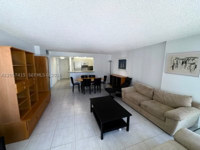 Alquiler de apartamento en Brickell Place III A811