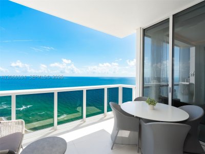 Comprar apartamento no Trump Royale 4106