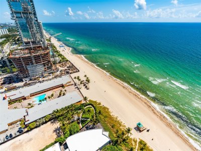 Comprar apartamento no Trump Royale 4106