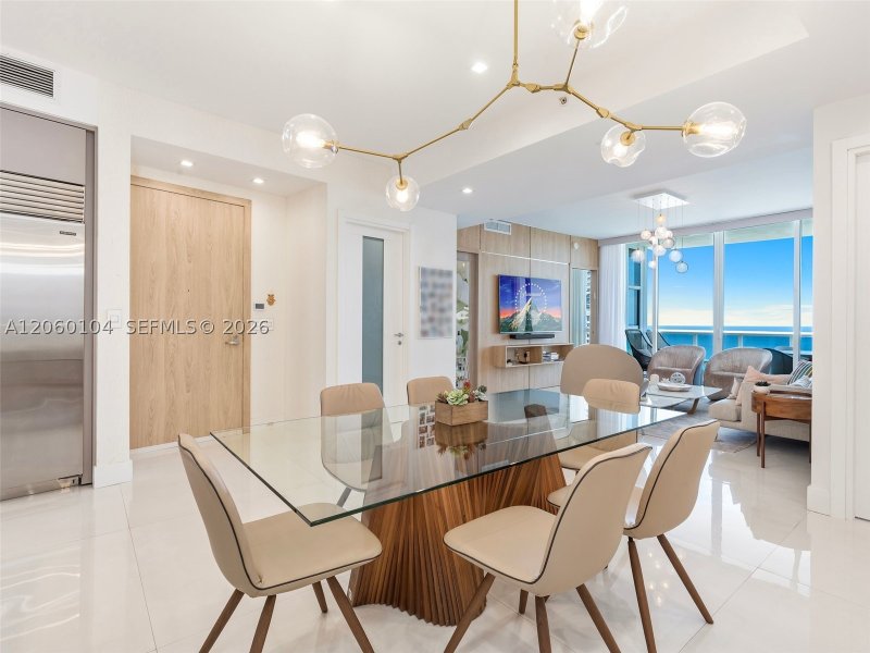 Comprar apartamento no Trump Royale 4106