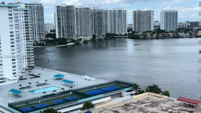 Comprar apartamento no Winston Towers 1808