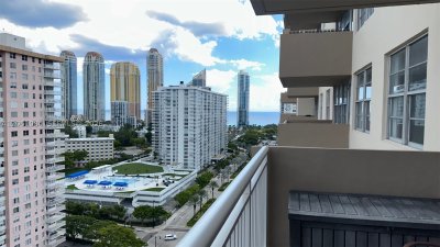 Comprar apartamento no Winston Towers 1808