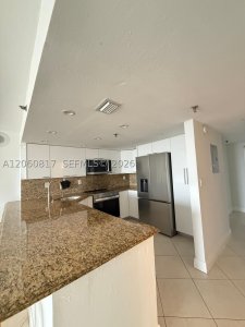 Aluguel de apartamento no Oceanfront Plaza 810
