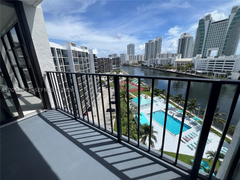 Apartment for rent at 200 Leslie 1017