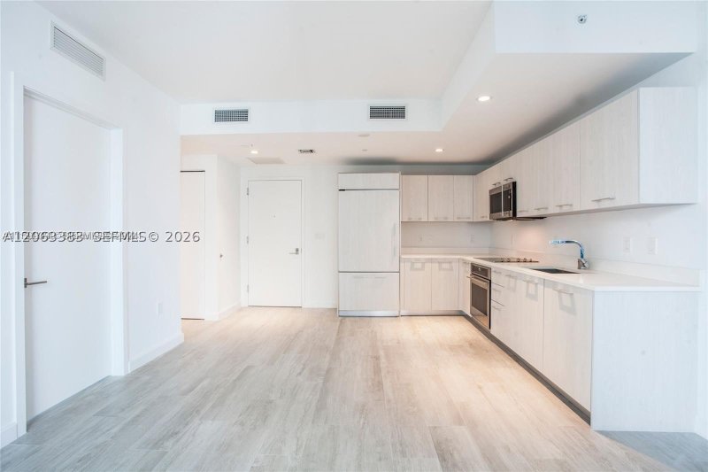 Apartment for rent at Brickell Heights West 1907