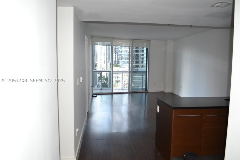 Condo for sale at Icon Brickell Tower I 1814