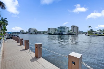 Comprar apartamento no Coral Ridge Towers 214