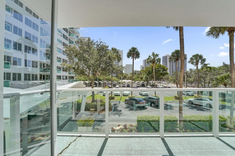 Condo for sale at Coral Ridge Towers 214