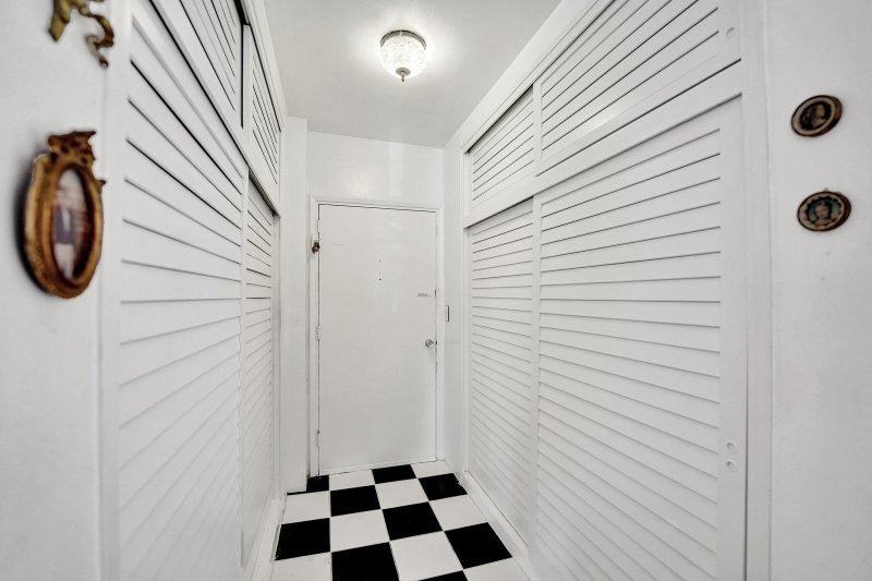 Condo for sale at Coral Ridge Towers 214