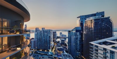 Comprar apartamento en The Standard Residences Brickell 1402