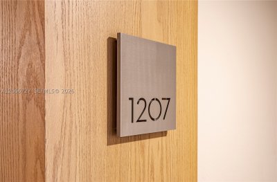Comprar apartamento en Commodore Club South 1207