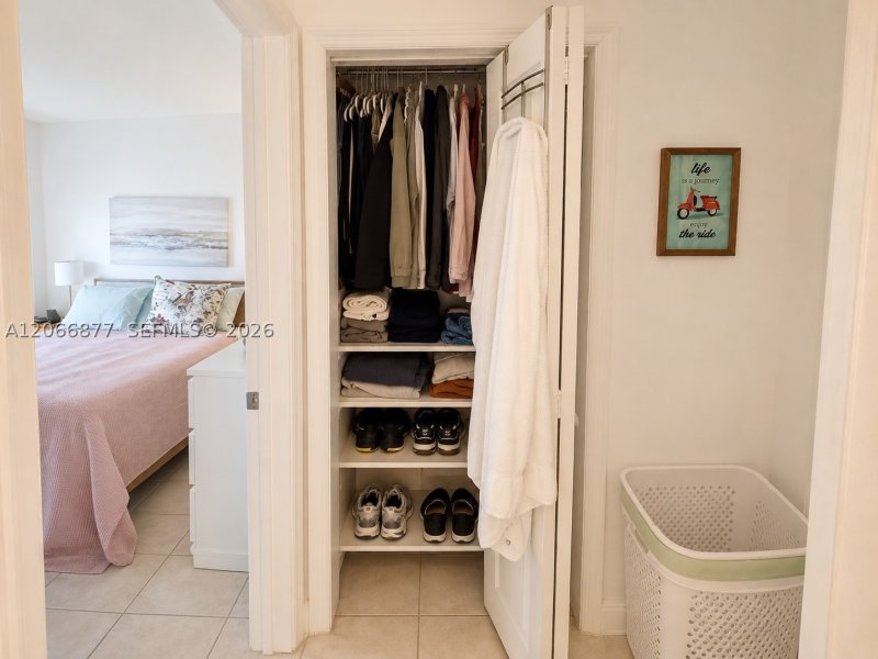 Apartment for rent at Key Islander 205