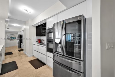 Aluguel de apartamento no Beach Club Two 3606