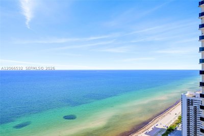 Aluguel de apartamento no Beach Club Two 3606
