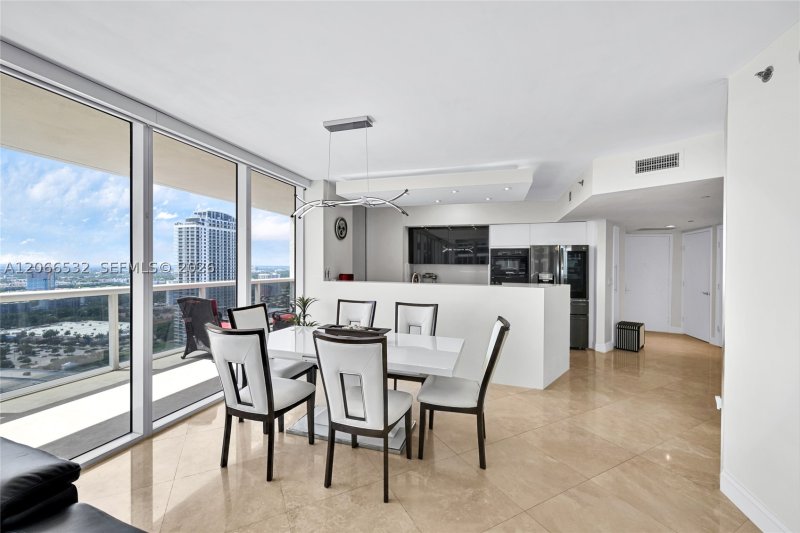 Alquiler de apartamento en Beach Club Two 3606