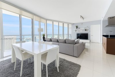 Icon Brickell Tower II Apt #5104