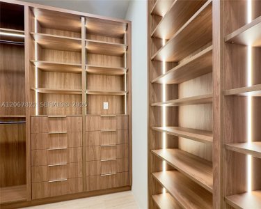 Comprar apartamento en Vita at Grove Isle M502