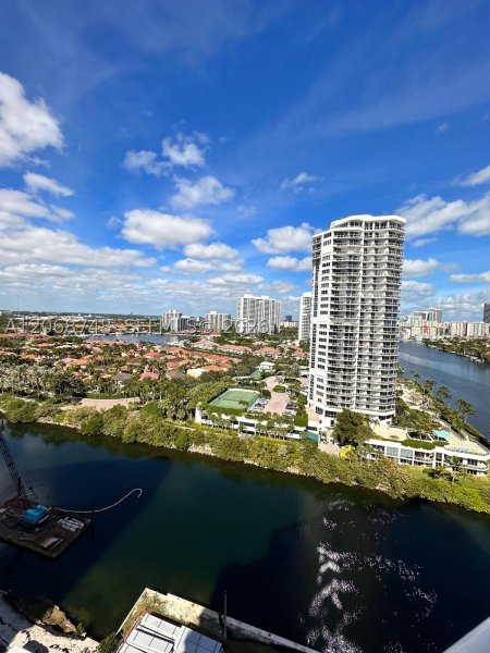Apartment for rent at Waterview 1949