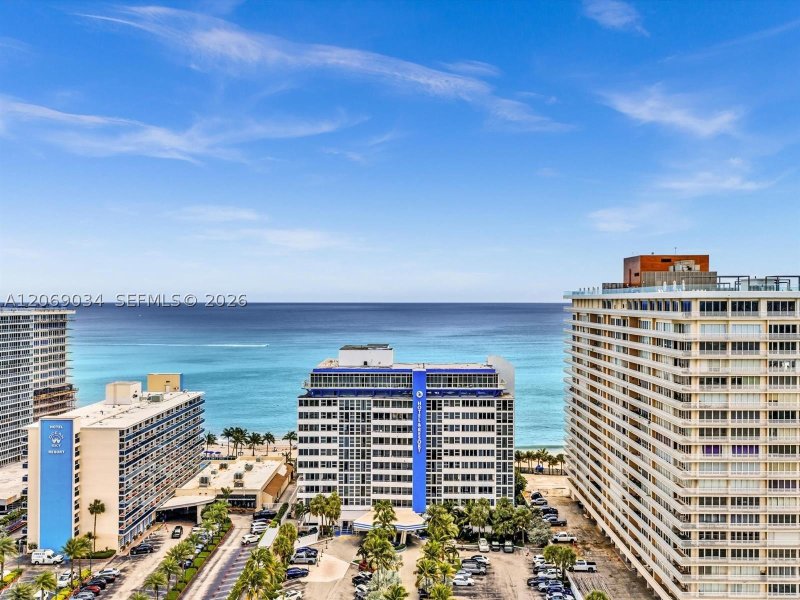 Condo for sale at Ocean Manor 511