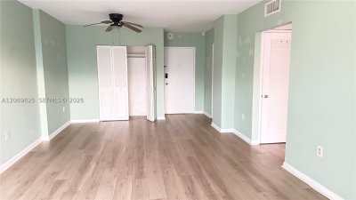 Comprar apartamento en Coastal Towers 316