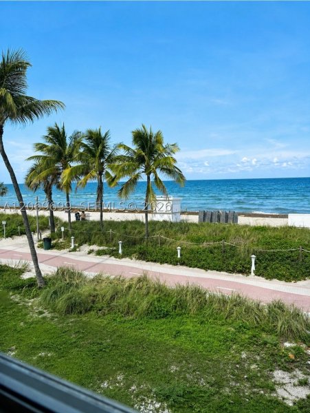 Condo for sale at Castle Beach Club CU26