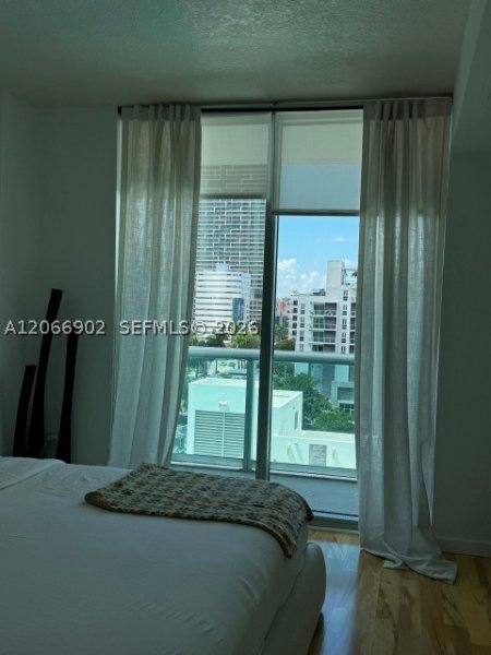 Apartment for rent at Gallery Art Condo 704
