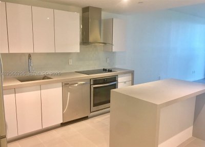Comprar apartamento no Canvas 1512