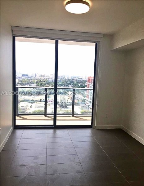 Condo for sale at Canvas 1512