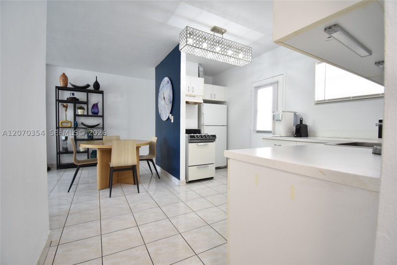 Apartment for rent at Lincoln Towers B302