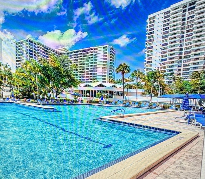 Apartment for rent at Olympus Towers 622