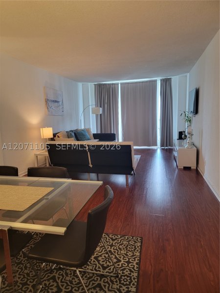 Apartment for rent at Ocean View 1207