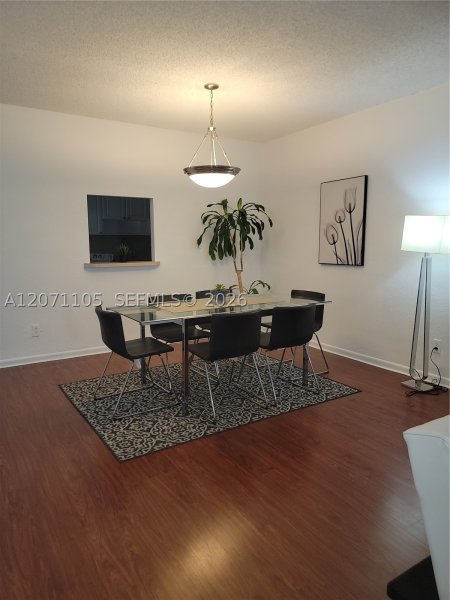 Apartment for rent at Ocean View 1207