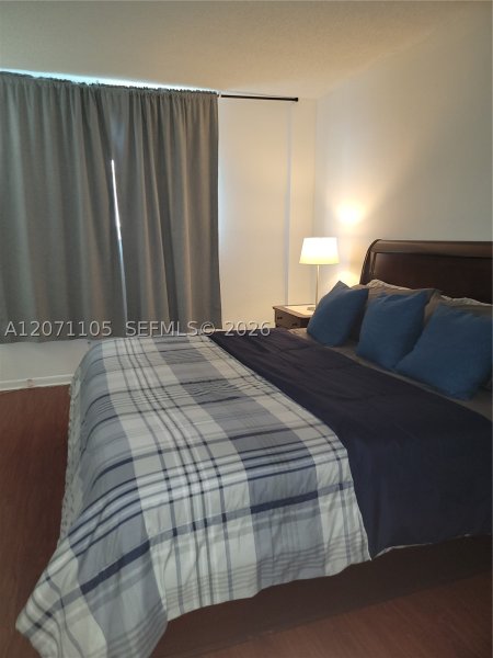 Apartment for rent at Ocean View 1207