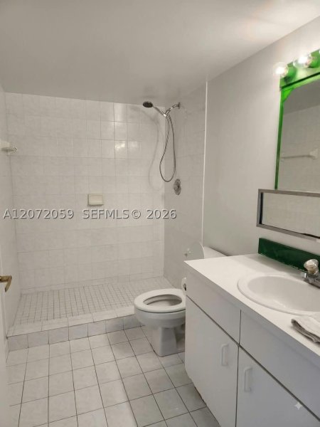 Condo for sale at West Bay Plaza 506
