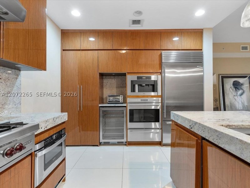 Alquiler de apartamento en St Regis Bal Harbour North 1804N