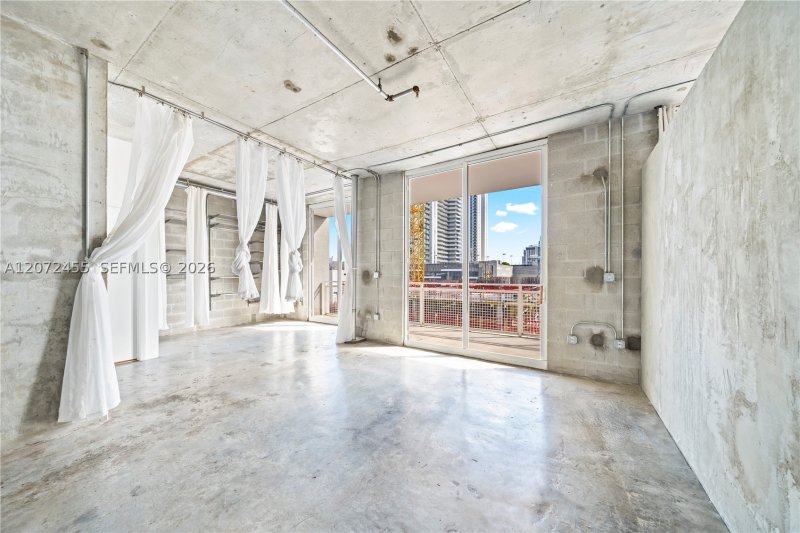 Condo for sale at The Yorker 702