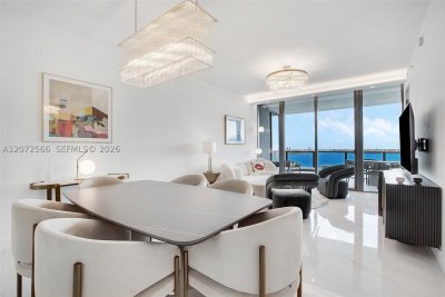 Alquiler de apartamento en Aria Reserve Miami 2702