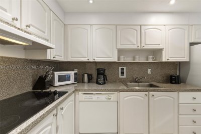 Comprar apartamento no Tides Hollywood Beach 3E