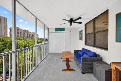Comprar apartamento en Southview at Aventura 5H-B