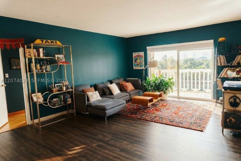 Comprar apartamento en Caravelle Condo 5B