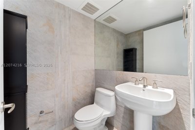 Alquiler de apartamento en Carbonell 2801