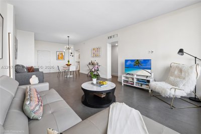 Comprar apartamento no Gables Waterway Towers PH11