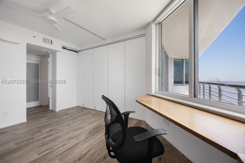 Comprar apartamento en One Miami West Tower 2805