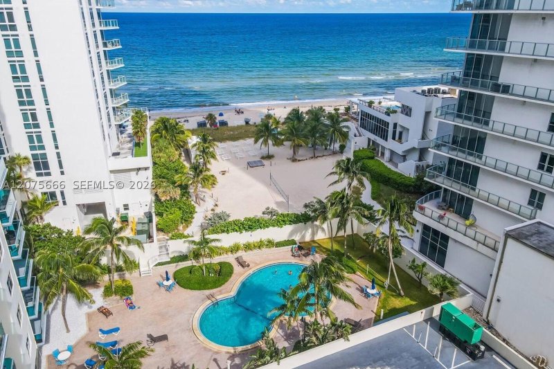 Apartment for rent at Sian Ocean Residences 5J