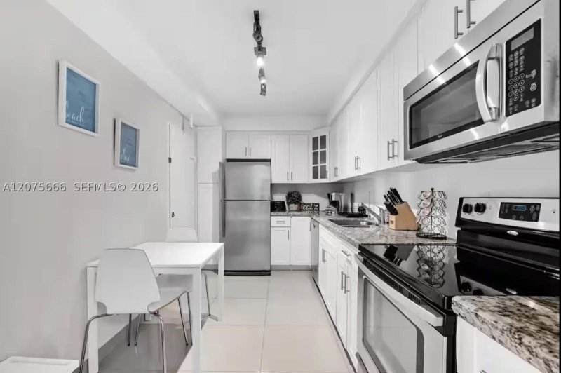 Apartment for rent at Sian Ocean Residences 5J