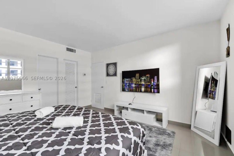 Apartment for rent at Sian Ocean Residences 5J