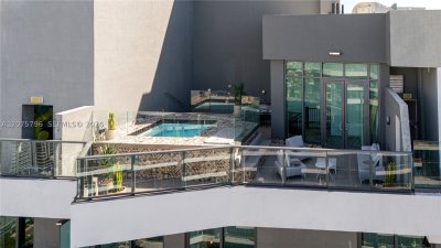 Comprar apartamento en Dua Miami - SLS Brickell Condo UPH4