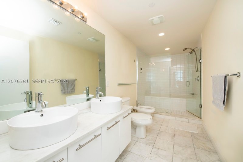 Comprar apartamento no Marina Blue 4007