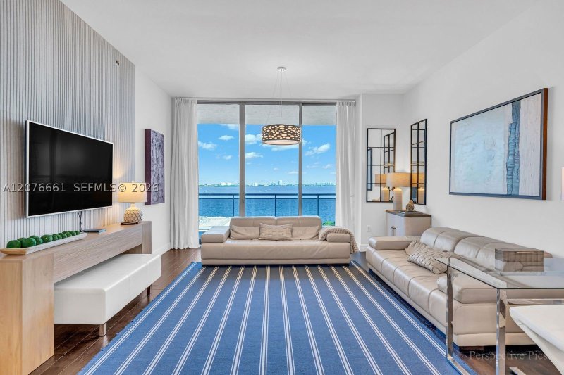 Apartment for rent at The Lexi 807